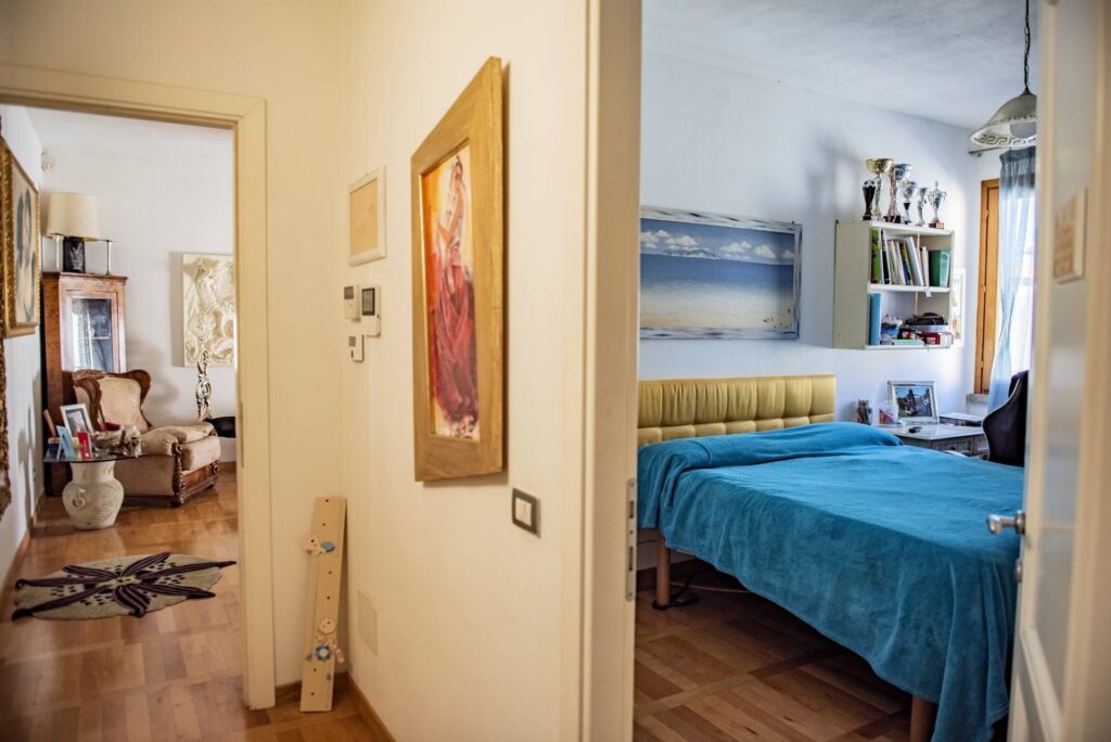 1675-Appartamento di ampia superficie con entrata indipendente disposto al piano terra e primo-San Vincenzo-18 Agenzia Immobiliare ASIP