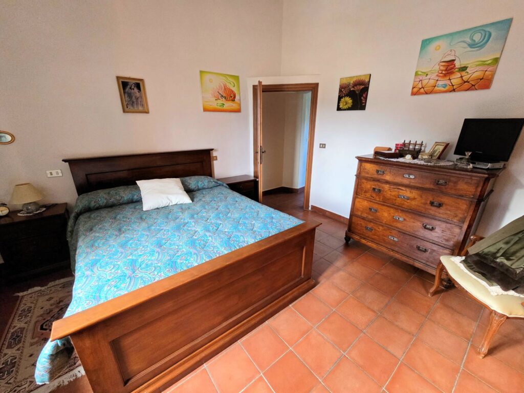 1681-Podere in stile rustico Toscano con annessi e terreno in ottima posizione-Montecatini-Terme-21 Agenzia Immobiliare ASIP
