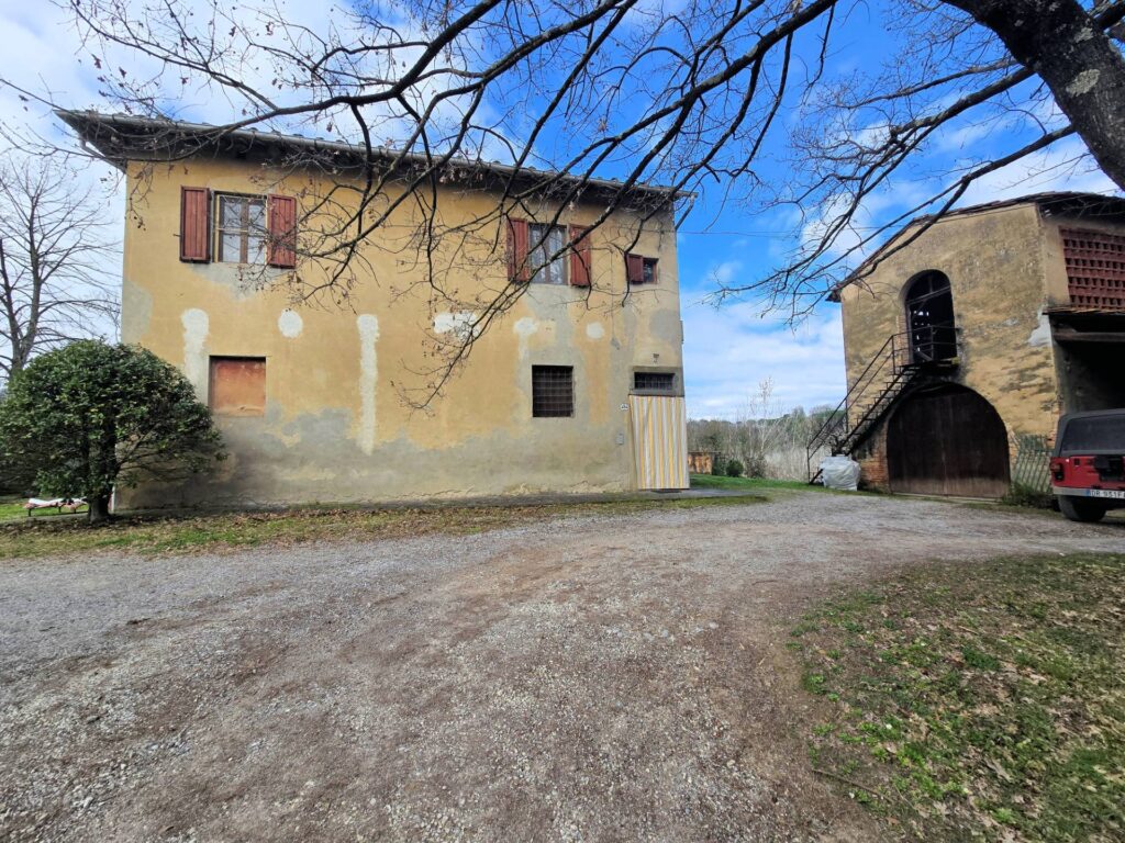 1690-Casale con annessi ampio terreno e vista panoramica-Fucecchio-8 Agenzia Immobiliare ASIP