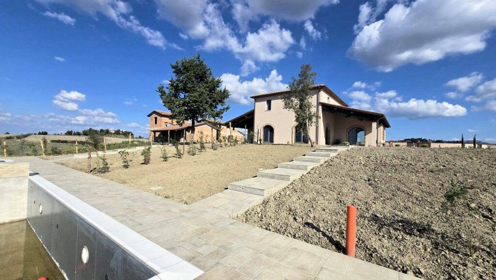 1608-Porzione terratetto di villa bifamiliare con giardino privato e piscina condominiale-Lajatico-3 Agenzia Immobiliare ASIP
