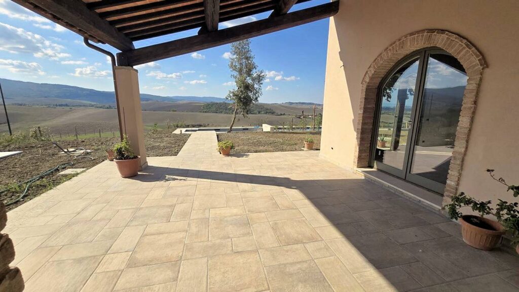 1608-Porzione terratetto di villa bifamiliare con giardino privato e piscina condominiale-Lajatico-9 Agenzia Immobiliare ASIP