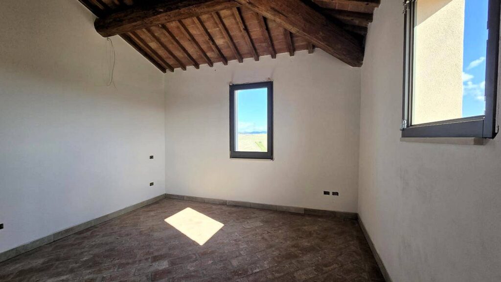 1608-Porzione terratetto di villa bifamiliare con giardino privato e piscina condominiale-Lajatico-19 Agenzia Immobiliare ASIP