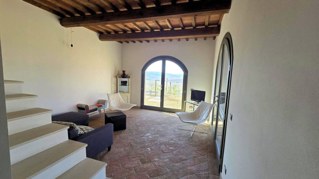 1608-Porzione terratetto di villa bifamiliare con giardino privato e piscina condominiale-Lajatico-14 Agenzia Immobiliare ASIP