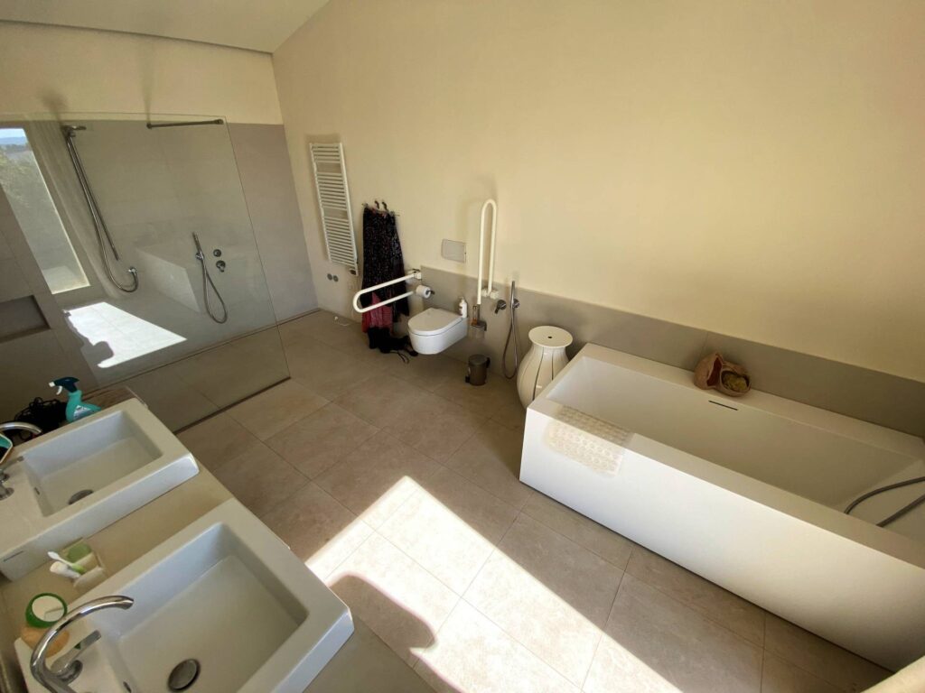 1538-Proprieta' prestigiosa in un'oasi di pace e bellezza naturalistica-Volterra-41 Agenzia Immobiliare ASIP