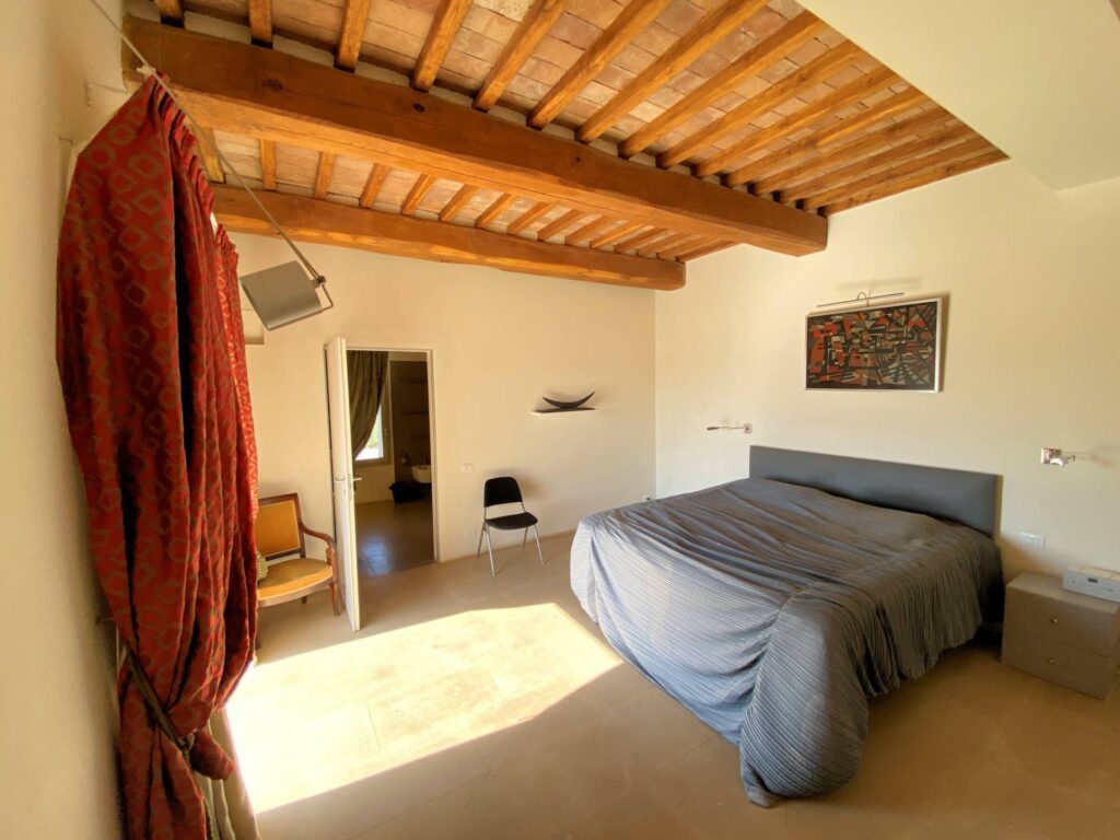 1538-Proprieta' prestigiosa in un'oasi di pace e bellezza naturalistica-Volterra-30 Agenzia Immobiliare ASIP