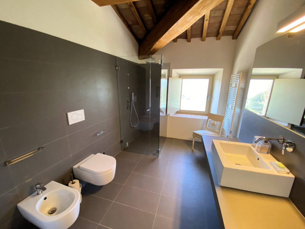 1538-Proprieta' prestigiosa in un'oasi di pace e bellezza naturalistica-Volterra-43 Agenzia Immobiliare ASIP