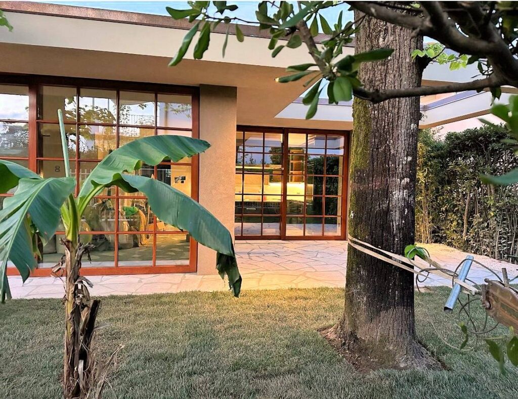 1567-Villa di ampia superficie in zona residenziale con rifiniture di altissimo livello-Forte dei Marmi-7 Agenzia Immobiliare ASIP