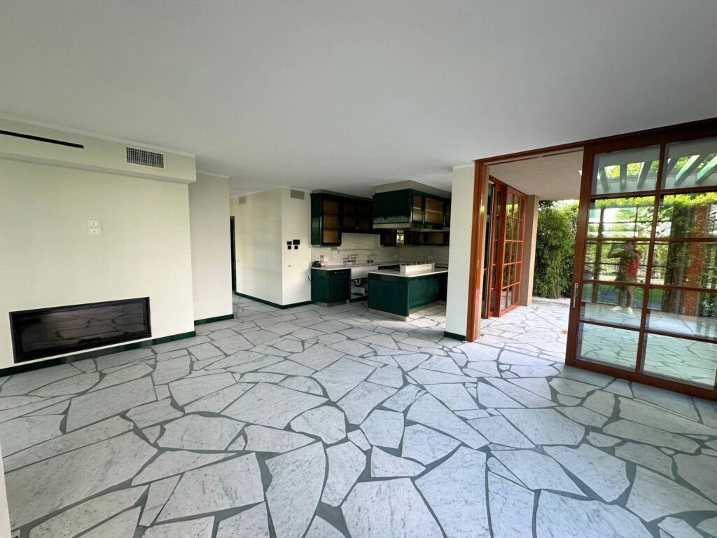 1567-Villa di ampia superficie in zona residenziale con rifiniture di altissimo livello-Forte dei Marmi-18 Agenzia Immobiliare ASIP