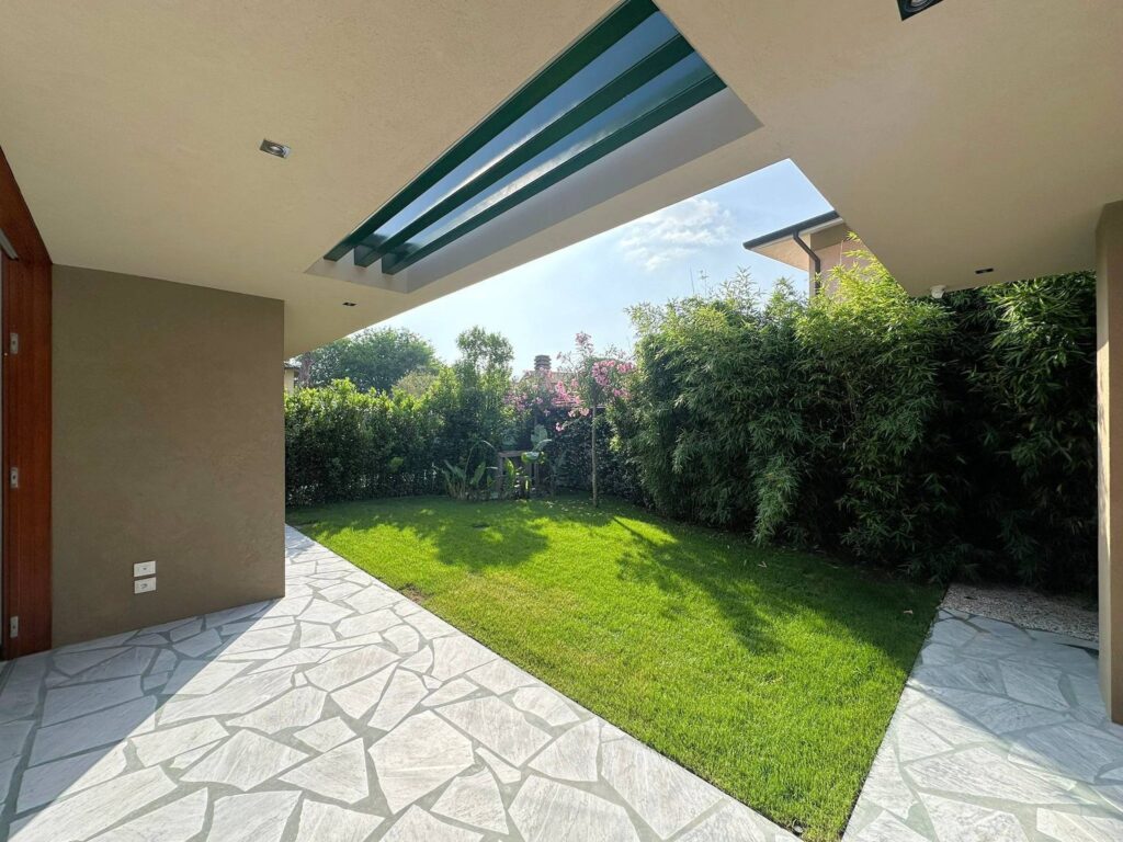 1567-Villa di ampia superficie in zona residenziale con rifiniture di altissimo livello-Forte dei Marmi-11 Agenzia Immobiliare ASIP