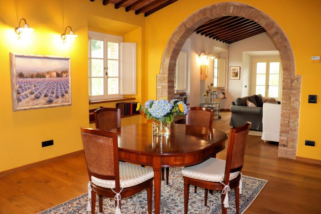 1699-Azienda agricola composta da alcuni fabbricati e ampio terreno seminativo con vigneto-San Miniato-15 Agenzia Immobiliare ASIP