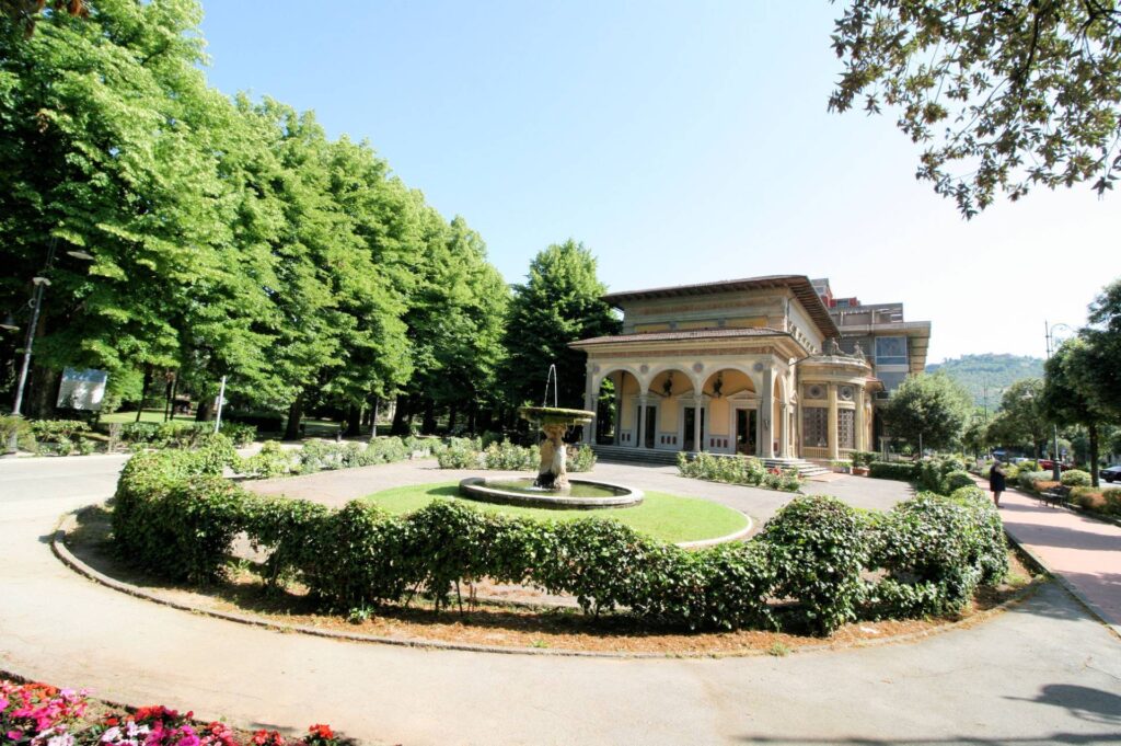 1696-Appartamento completamente ristrutturato al piano terra con giardino privato-Montecatini-Terme-19 Agenzia Immobiliare ASIP