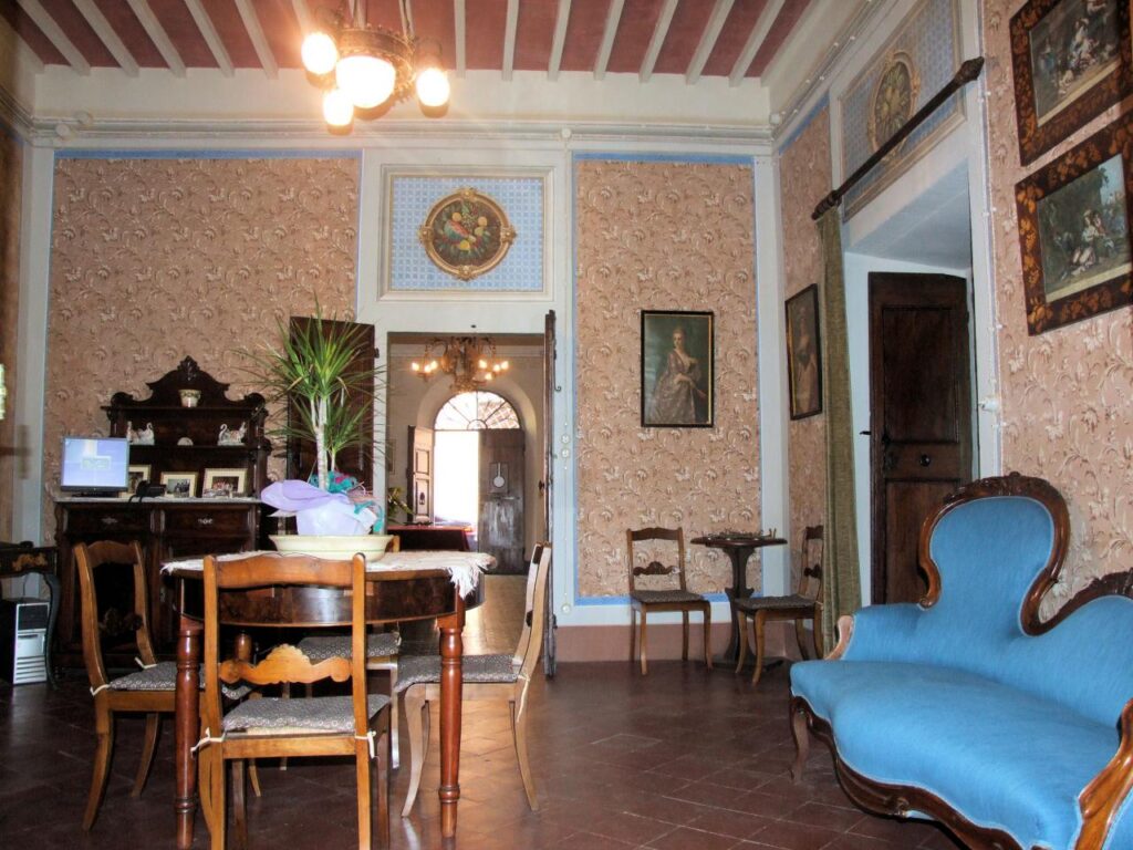 213-Palazzo Terratetto di particolare pregio storico-Montopoli in Val d'Arno-10 Agenzia Immobiliare ASIP