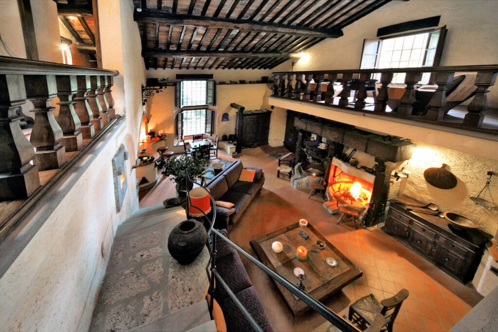 527-Rustico Toscano-Camaiore-1 Agenzia Immobiliare ASIP