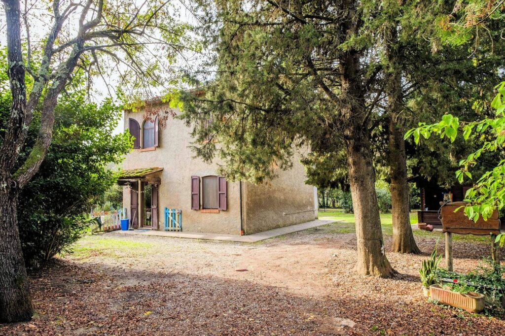 1342-Piccolo casale con giardino-Volterra-2 Agenzia Immobiliare ASIP