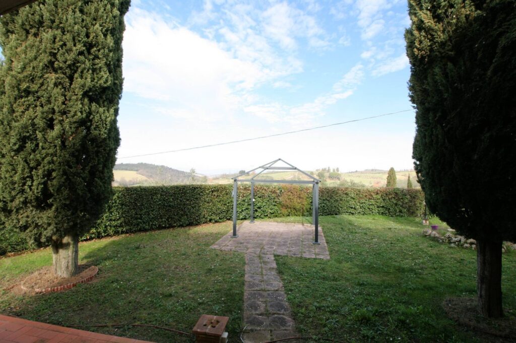 1501-Villetta libera su quattro lati con ampio giardino in zona panoramica-Montespertoli-13 Agenzia Immobiliare ASIP
