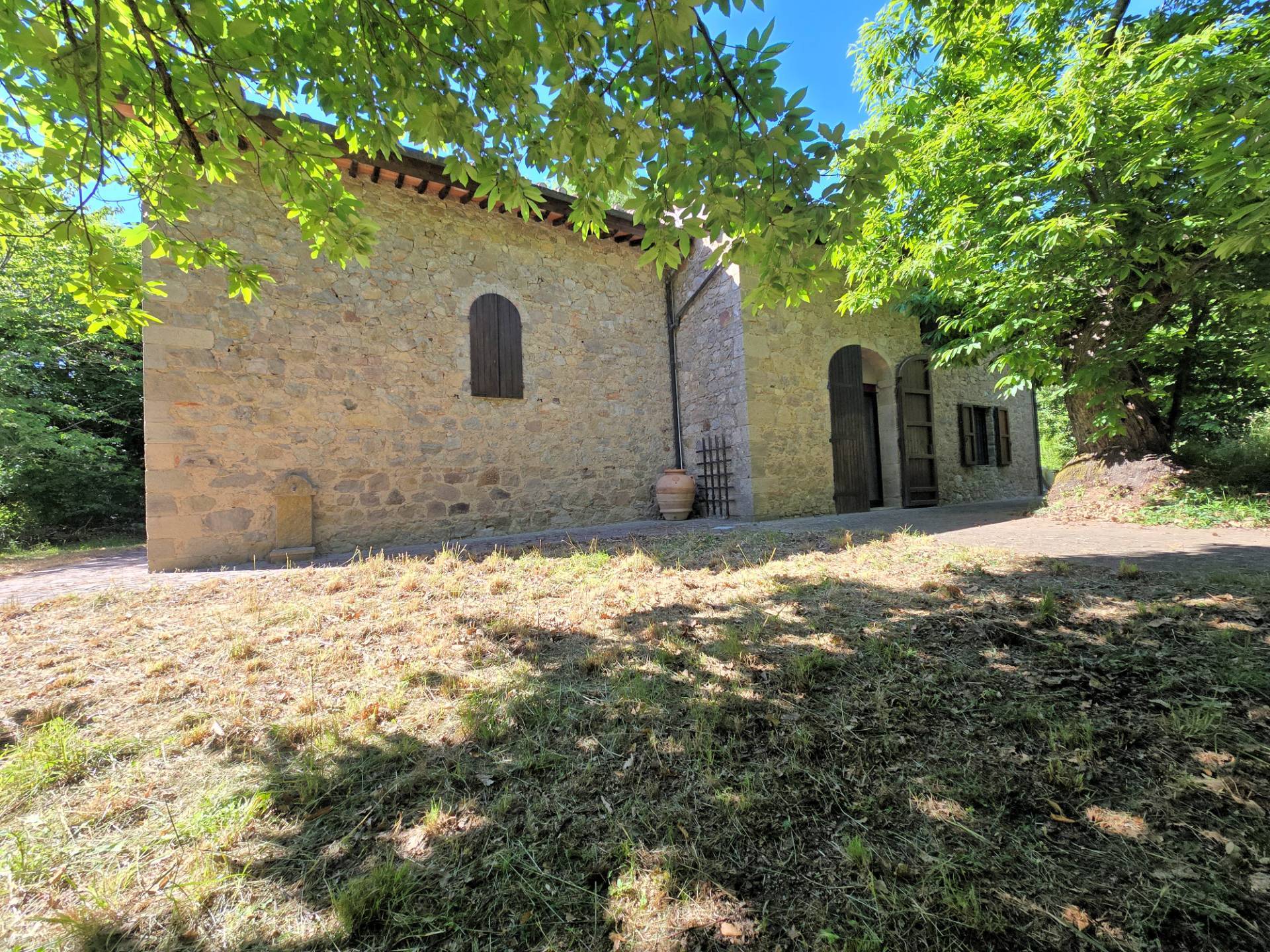 1520-Rustico ristrutturato in posizione collinare-Roccastrada-1 Agenzia Immobiliare ASIP