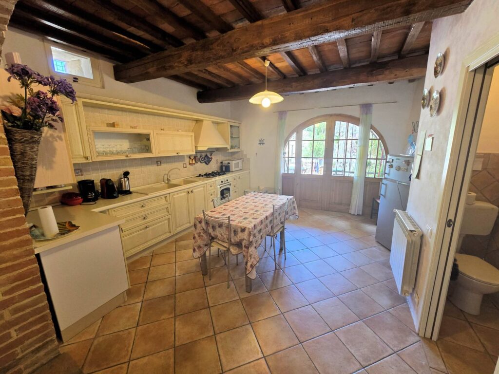 1539-Antico fienile completamente ristrutturato con giardino e annessi  posto in un piccolo borgo-Colle di Val d'Elsa-21 Agenzia Immobiliare ASIP