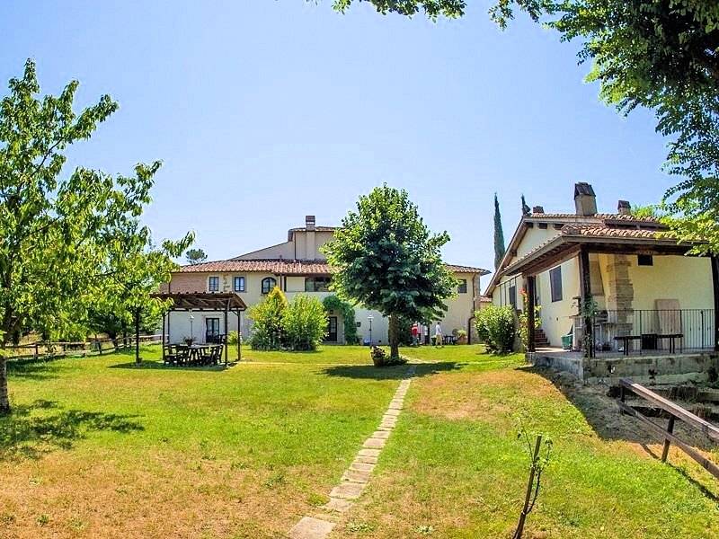 1648-Agriturismo di ampia superficie con vigneto piscina in posizione panoramica-Loro Ciuffenna-19 Agenzia Immobiliare ASIP