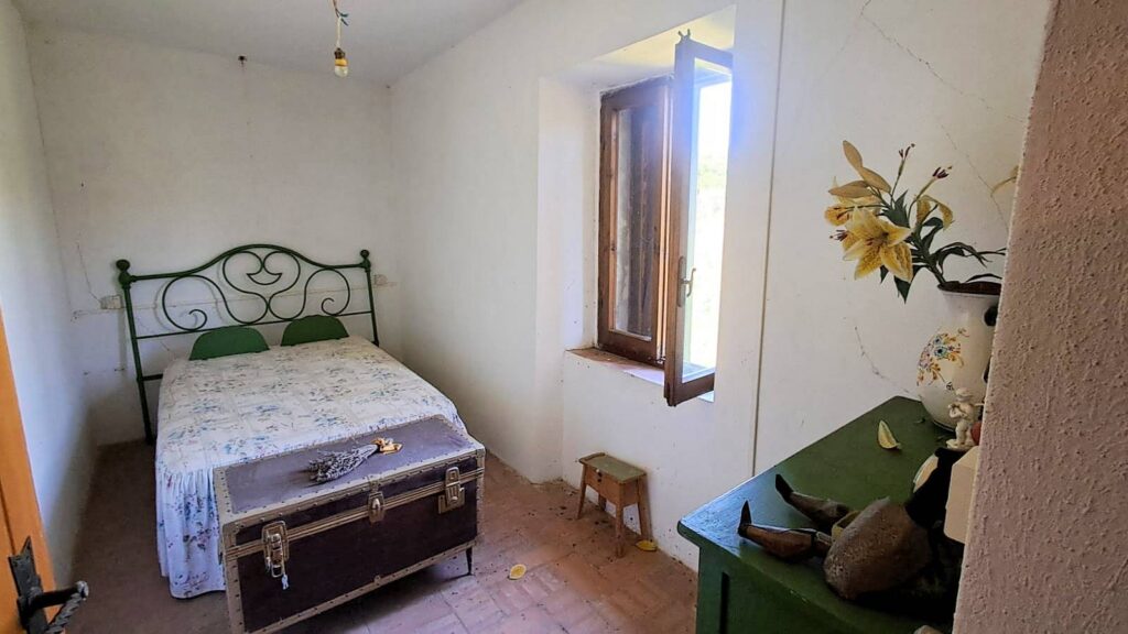 1510-Podere in posizione collinare con ampio terreno e vista panoramica fino al mare-Roccastrada-33 Agenzia Immobiliare ASIP