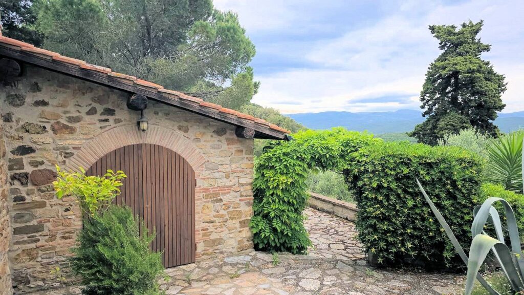 1702-Casale in pietra con vista panoramica-Suvereto-6 Agenzia Immobiliare ASIP