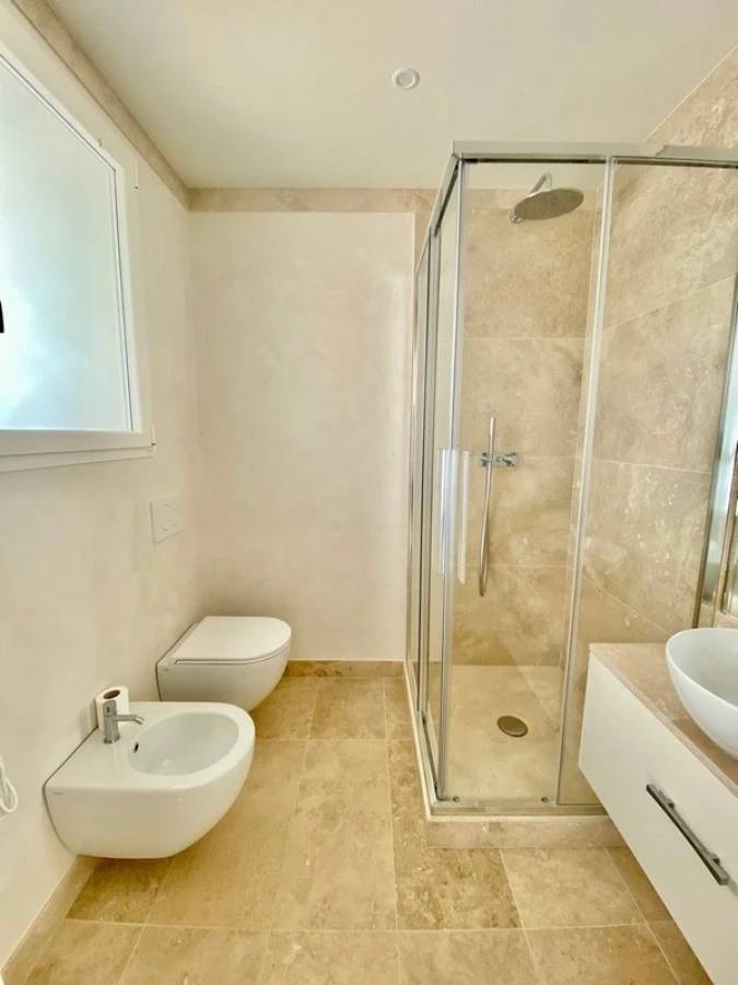1703-Villa di recente realizzazione con piscina-Pietrasanta-31 Agenzia Immobiliare ASIP