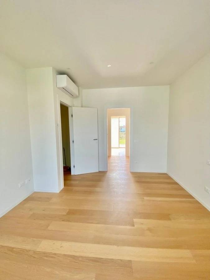 1703-Villa di recente realizzazione con piscina-Pietrasanta-20 Agenzia Immobiliare ASIP