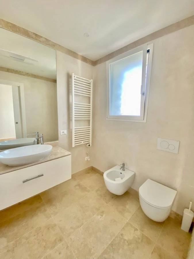 1703-Villa di recente realizzazione con piscina-Pietrasanta-28 Agenzia Immobiliare ASIP
