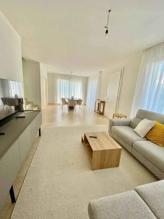 1703-Villa di recente realizzazione con piscina-Pietrasanta-16 Agenzia Immobiliare ASIP