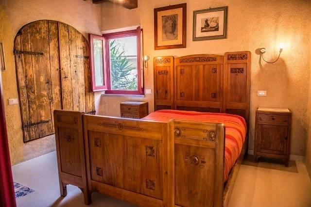 1704-Rustico in stile Toscano con giardino e piscina  in ottima posizione-Camaiore-21 Agenzia Immobiliare ASIP