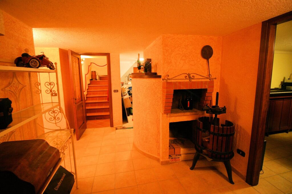 481-Villa singola con giardino e vista panoramica-Massarosa-18 Agenzia Immobiliare ASIP
