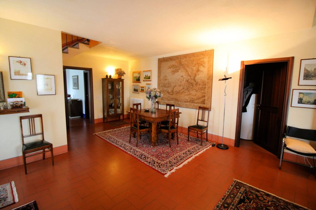 496-Casa colonica con piscina e vista panoramica-Buggiano-12 Agenzia Immobiliare ASIP