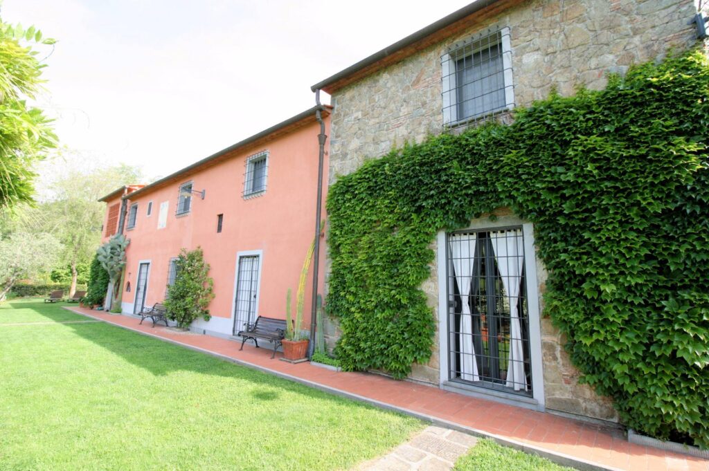 496-Casa colonica con piscina e vista panoramica-Buggiano-6 Agenzia Immobiliare ASIP