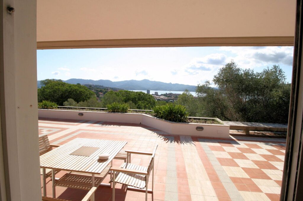 712-Villa di lusso con parco piscina e vista mare-Portoferraio-11 Agenzia Immobiliare ASIP