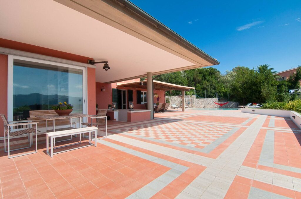 712-Villa di lusso con parco piscina e vista mare-Portoferraio-5 Agenzia Immobiliare ASIP