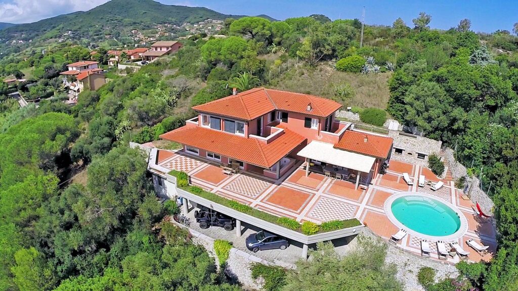 712-Villa di lusso con parco piscina e vista mare-Portoferraio-2 Agenzia Immobiliare ASIP