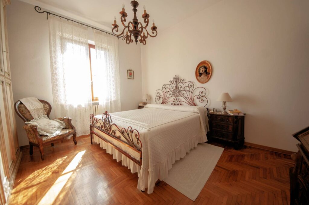 1328-Appartamento in bifamiliare con giardino privato e depemdance-Santa Maria a Monte-16 Agenzia Immobiliare ASIP