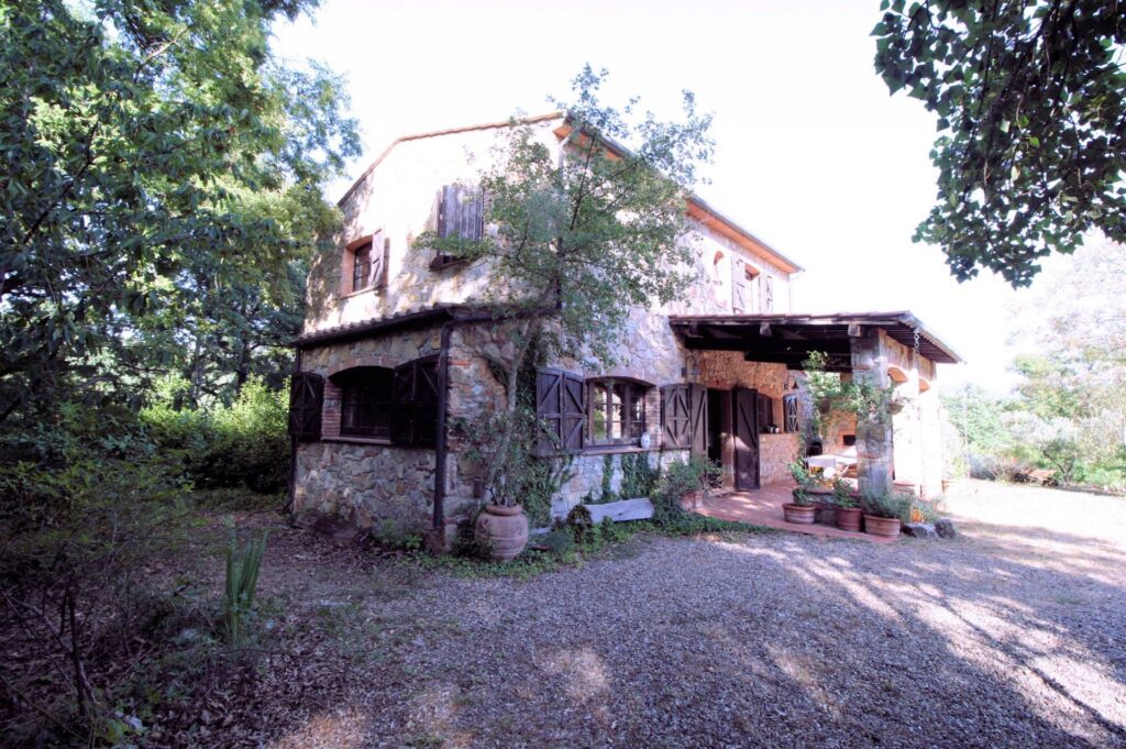 1361-Rustico in stile Toscano con dependances  immerso nel bosco-Montieri-4 Agenzia Immobiliare ASIP