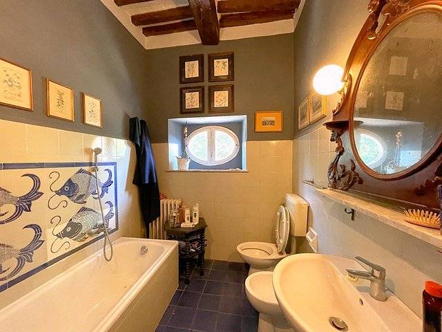 1363-Villa antica con parco-Capannori-20 Agenzia Immobiliare ASIP