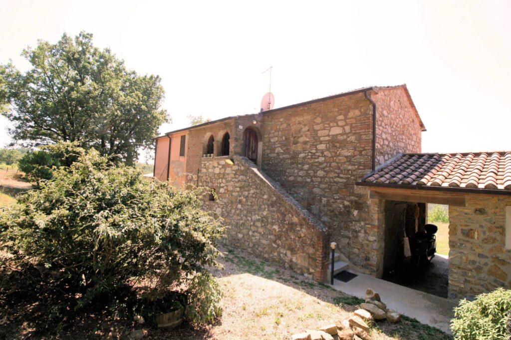 1541-Azienda vitivinicola con produzione di vini di alta qualita' in posizione collinare con vista panoramica-Scansano-30 Agenzia Immobiliare ASIP