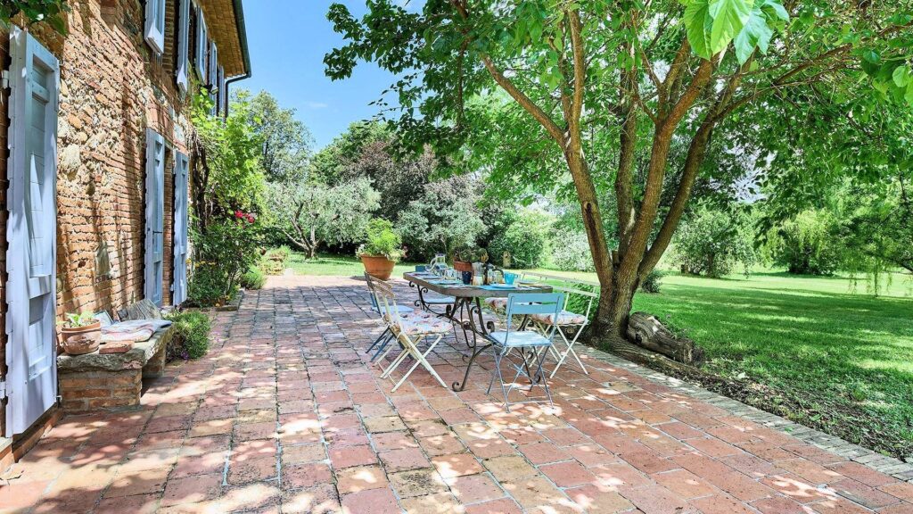 1550-Casale con dependance parco e piscina-Altopascio-9 Agenzia Immobiliare ASIP