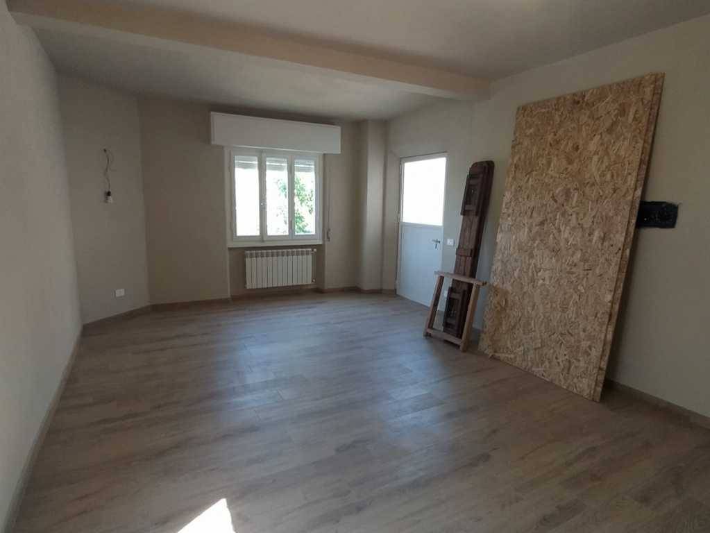 1656-Appartamento al piano terra ristrutturato in villetta bifamiliare-Monsummano Terme-9 Agenzia Immobiliare ASIP