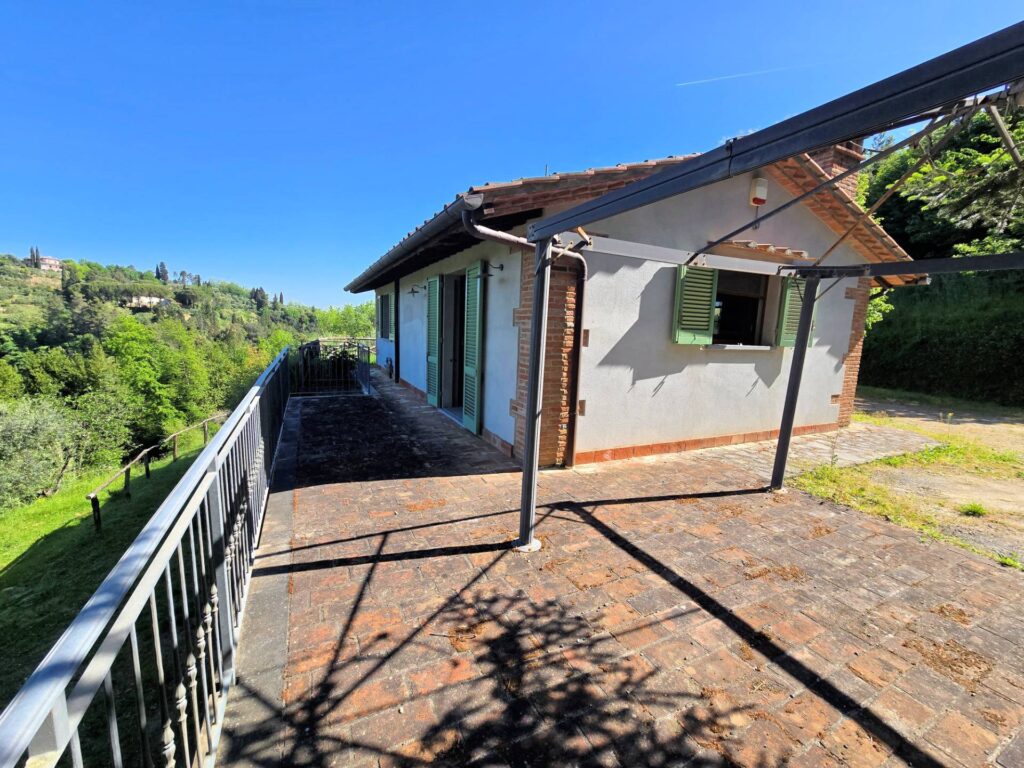 1701-Rustico in stile Toscano con terreno in splendida posizione-Montopoli in Val d'Arno-6 Agenzia Immobiliare ASIP