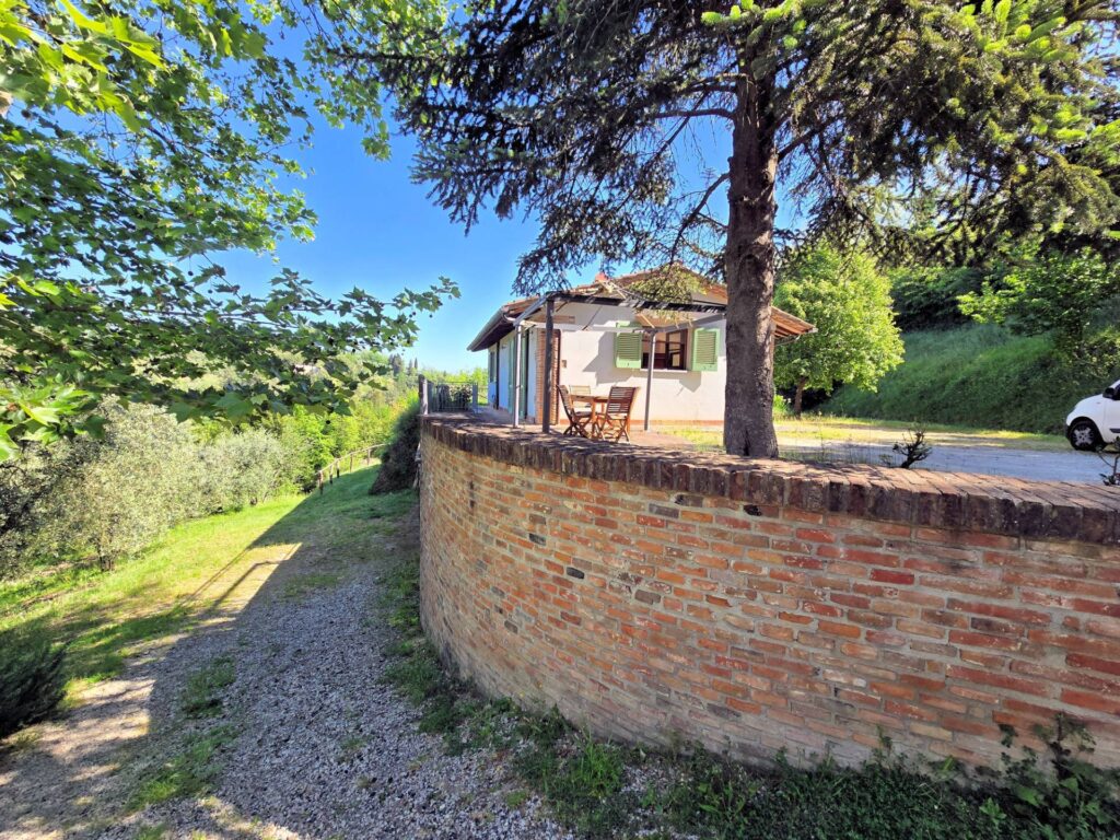 1701-Rustico in stile Toscano con terreno in splendida posizione-Montopoli in Val d'Arno-7 Agenzia Immobiliare ASIP