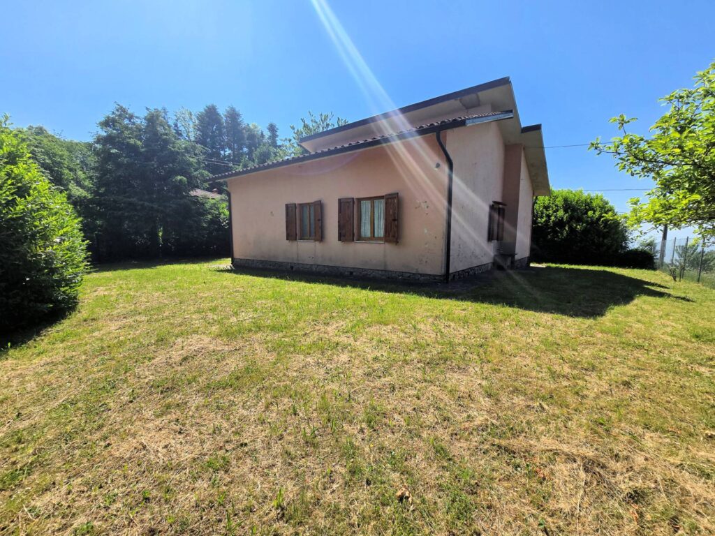1707-Villetta libera su quattro lati con giardino-Marliana-5 Agenzia Immobiliare ASIP