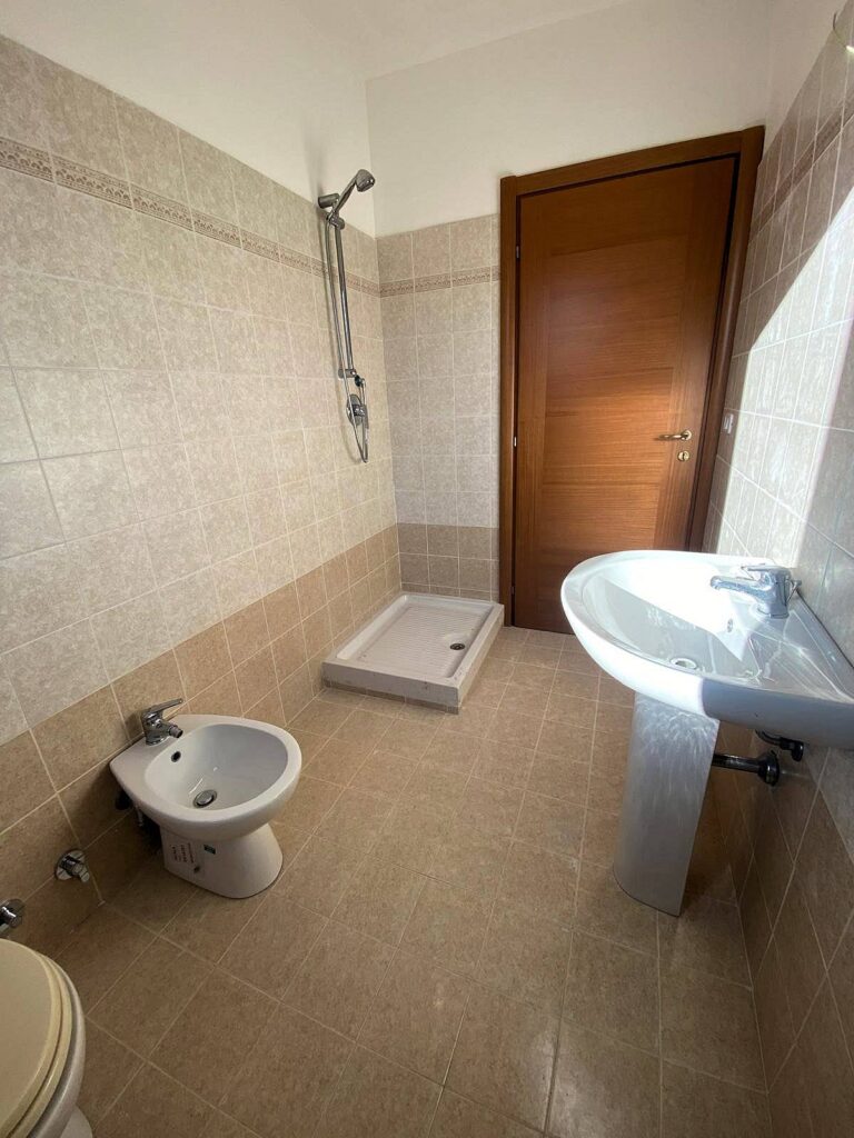 1711-Appartamento al piano primo con garage-Roccastrada-8 Agenzia Immobiliare ASIP