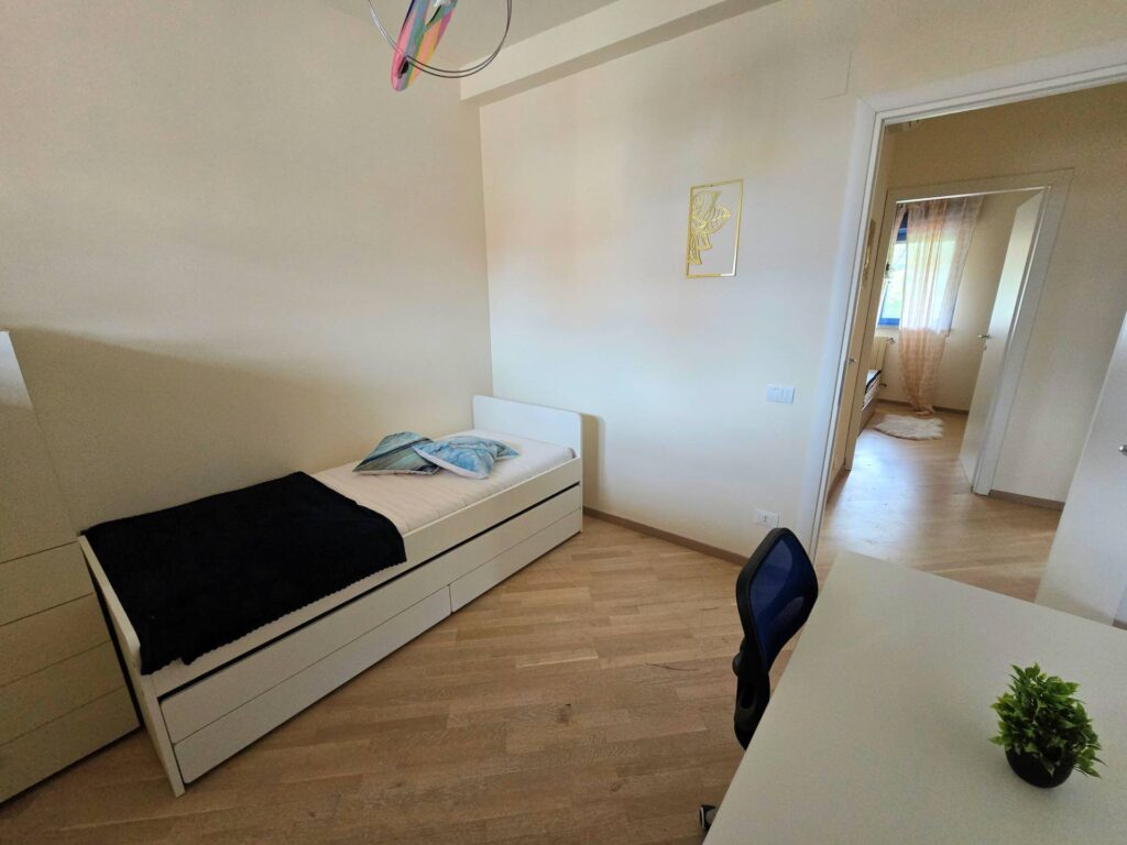 1712-Appartamento al piano primo con ascensore in complesso residenziale con piscina-Rosignano Marittimo-8 Agenzia Immobiliare ASIP