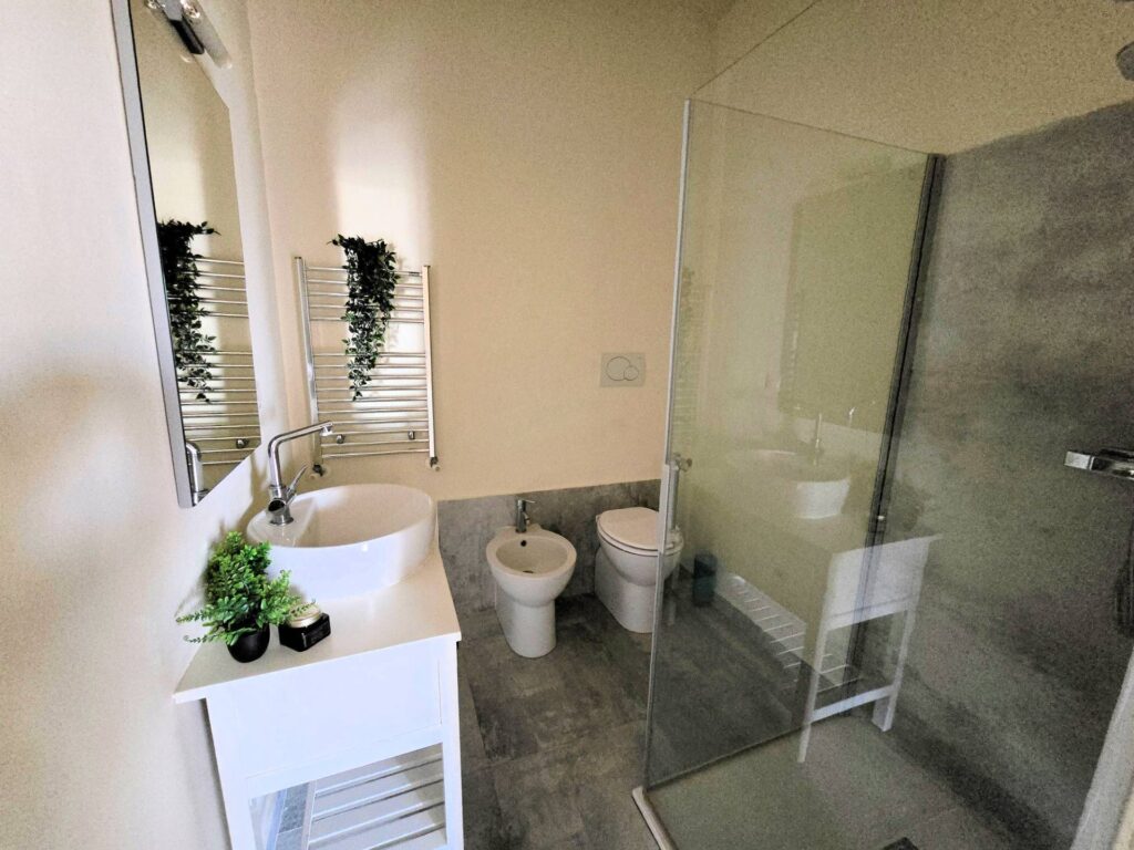 1712-Appartamento al piano primo con ascensore in complesso residenziale con piscina-Rosignano Marittimo-12 Agenzia Immobiliare ASIP