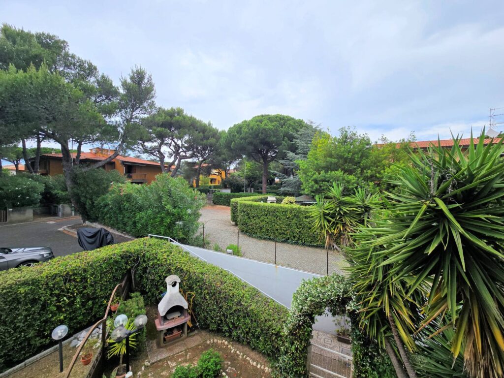 1712-Appartamento al piano primo con ascensore in complesso residenziale con piscina-Rosignano Marittimo-10 Agenzia Immobiliare ASIP