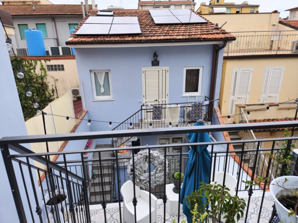 1713-Viareggina libera su due lati con dependance completamente ristrutturata-Viareggio-12 Agenzia Immobiliare ASIP