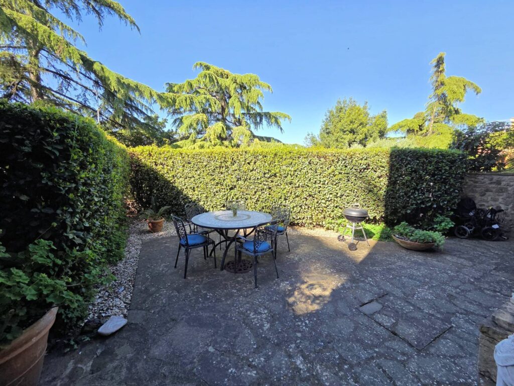 1716-Appartamento al piano primo con giardino-Lajatico-3 Agenzia Immobiliare ASIP